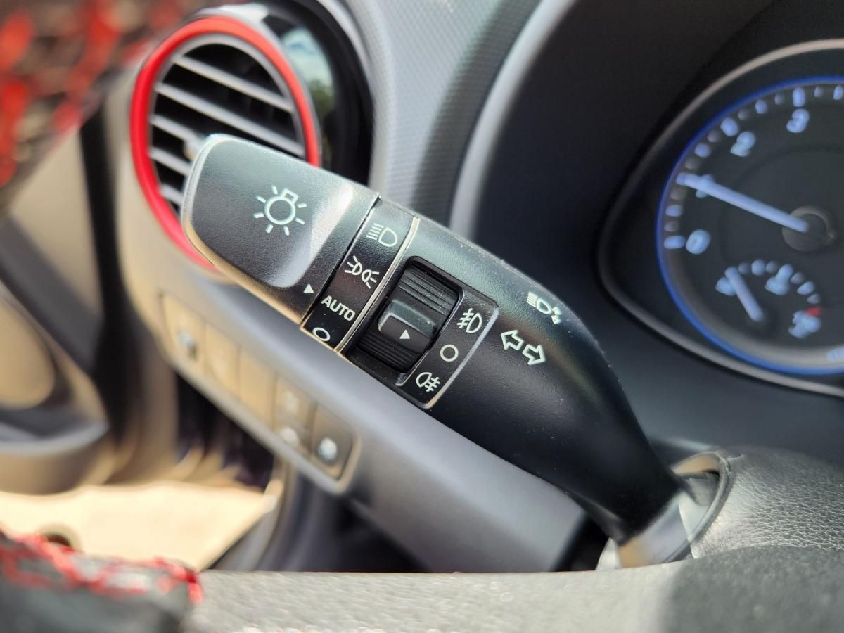 hyundai-kauai-2018-gasolina-998cc