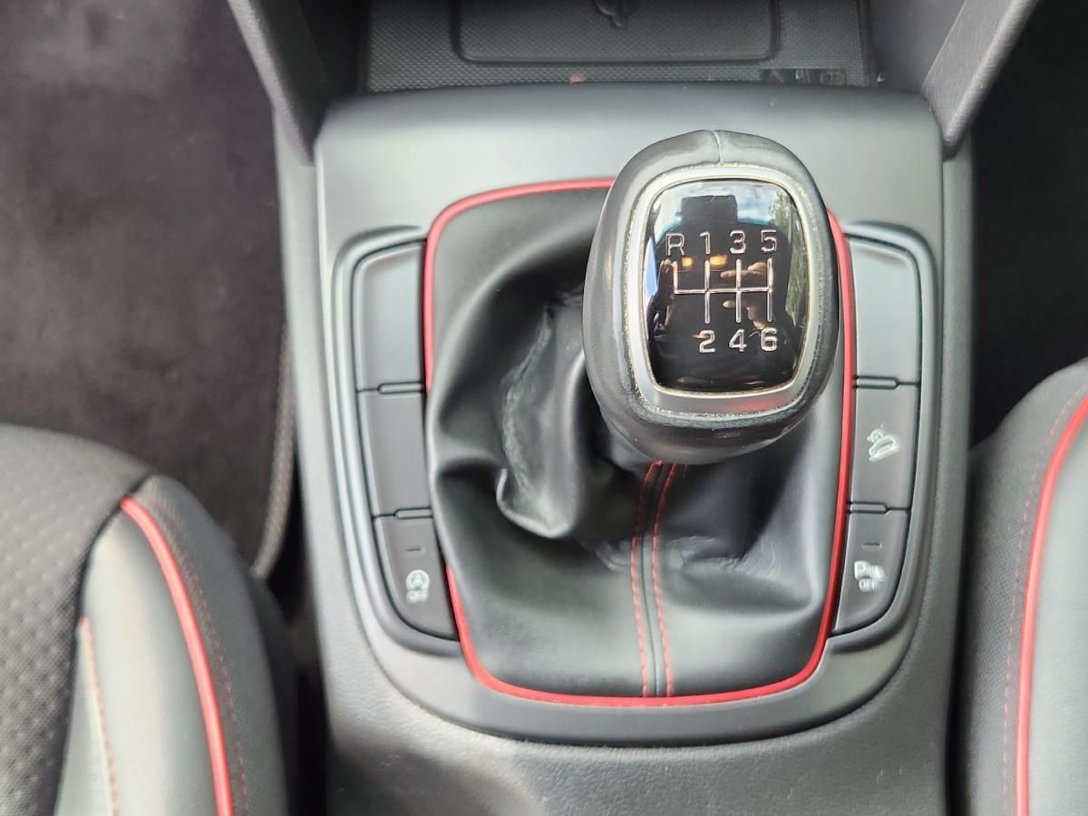 hyundai-kauai-2018-gasolina-998cc