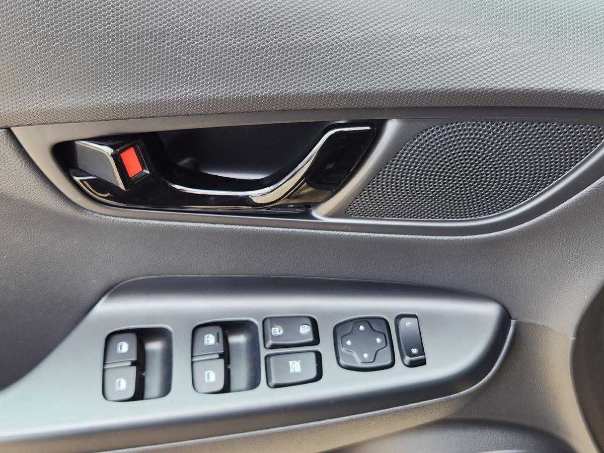 hyundai-kauai-2018-gasolina-998cc