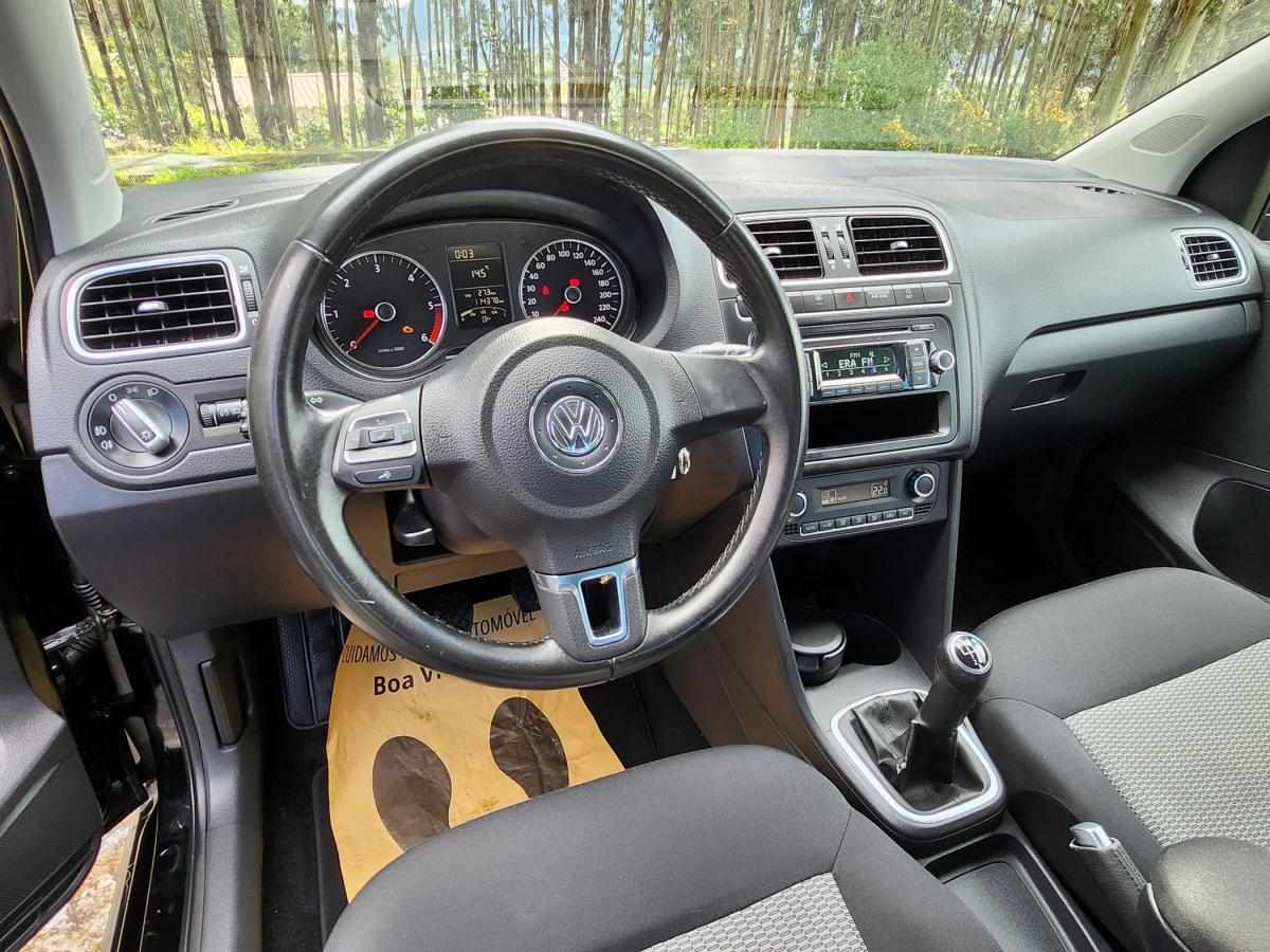 volkswagen-polo-2011-diesel-1199cc