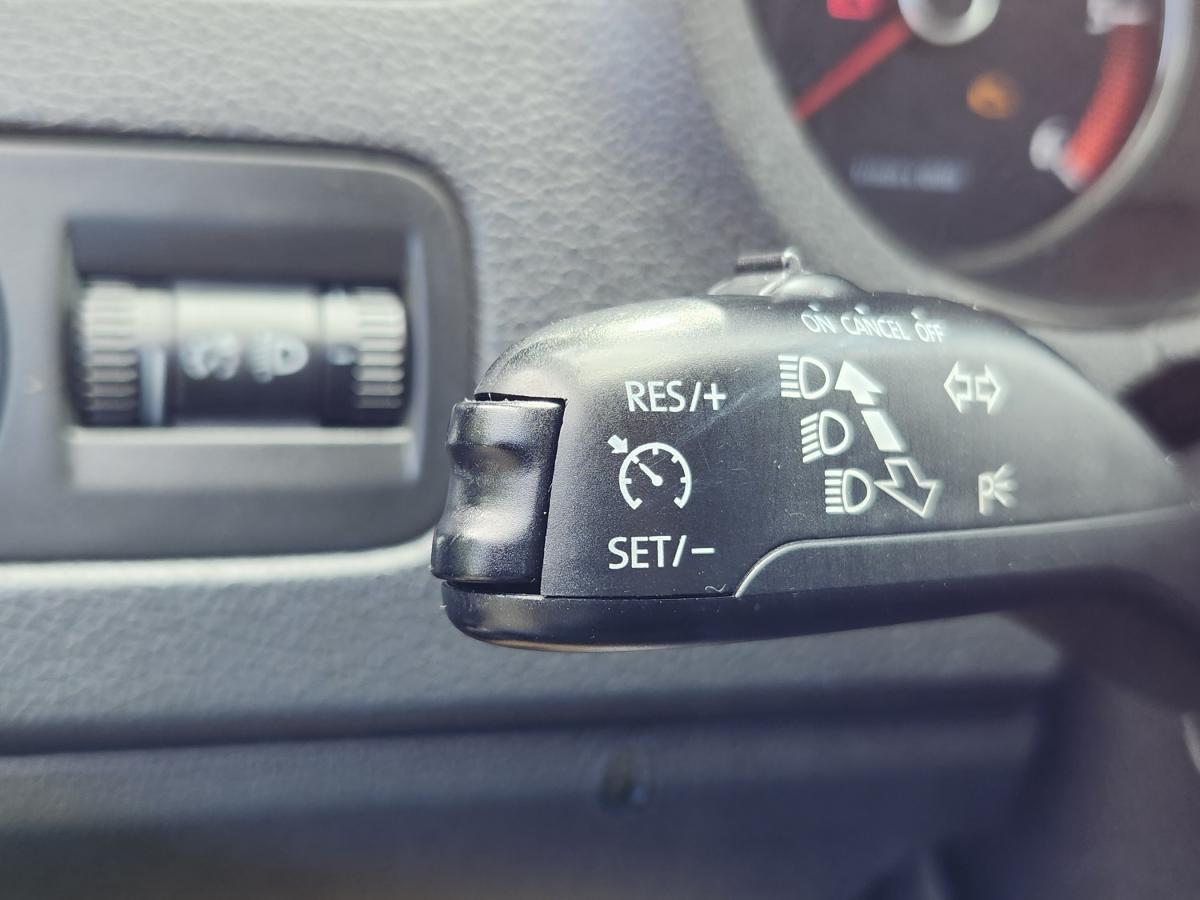 volkswagen-polo-2011-diesel-1199cc
