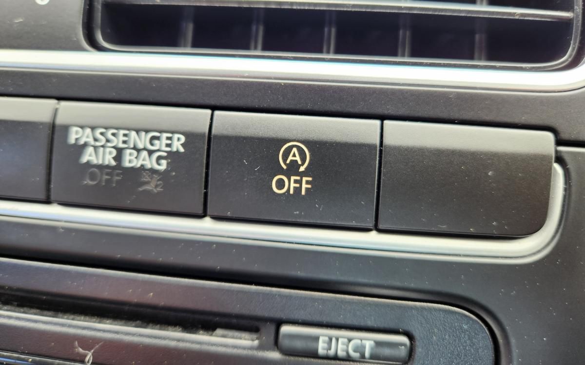 volkswagen-polo-2011-diesel-1199cc