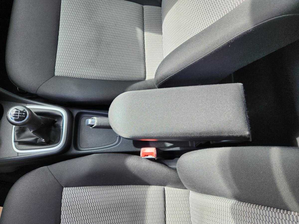volkswagen-polo-2011-diesel-1199cc
