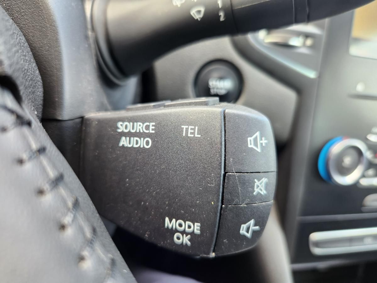 renault-megane-sport-tourer-2019-diesel-1461cc