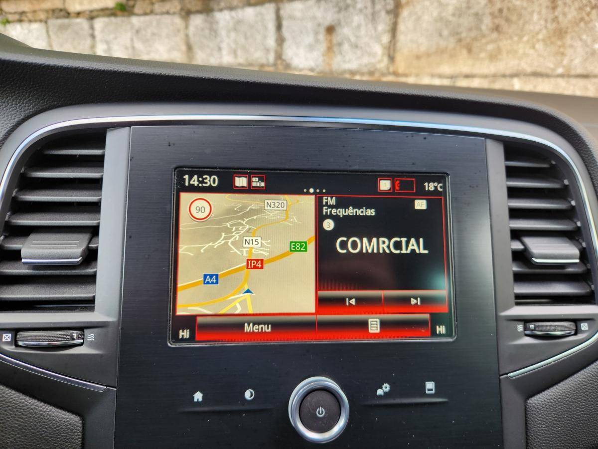 renault-megane-sport-tourer-2019-diesel-1461cc