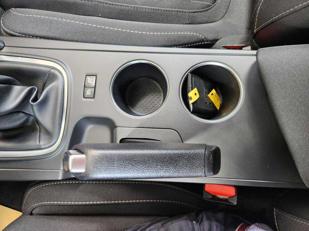 renault-megane-sport-tourer-2019-diesel-1461cc