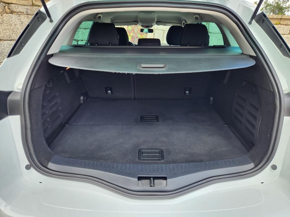 renault-megane-sport-tourer-2019-diesel-1461cc