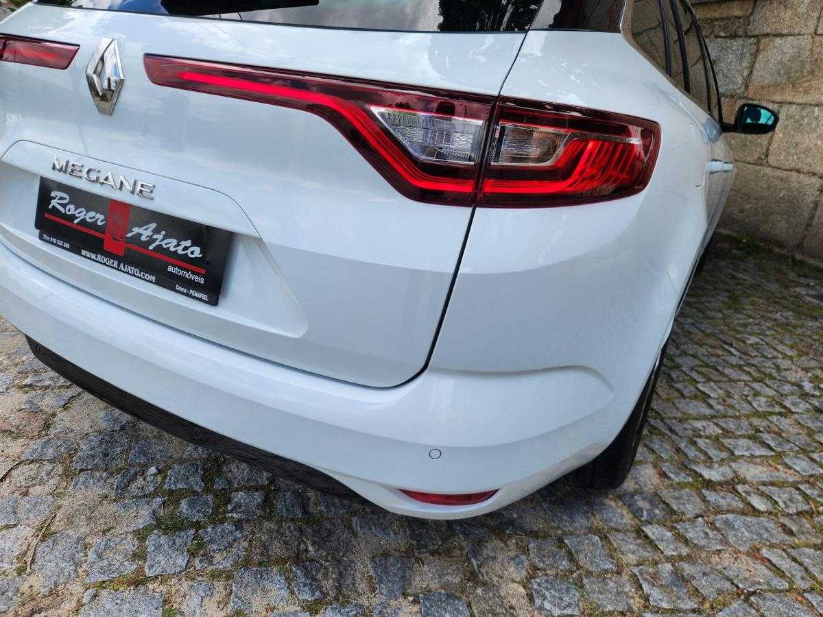 renault-megane-sport-tourer-2019-diesel-1461cc