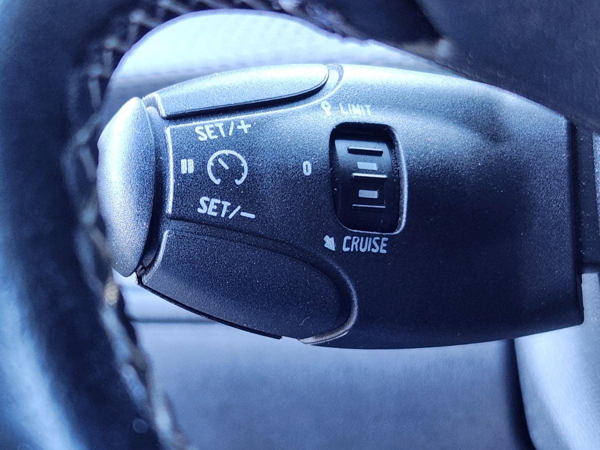 peugeot-208-2018-diesel-1499cc