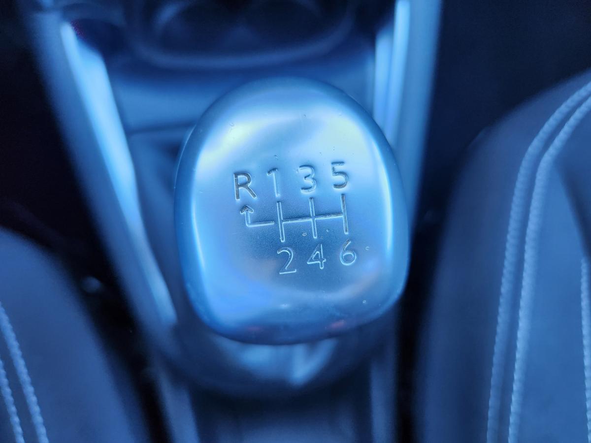 peugeot-208-2018-diesel-1499cc