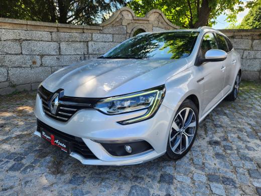 renault-megane-sport-tourer-2017-diesel-1598cc