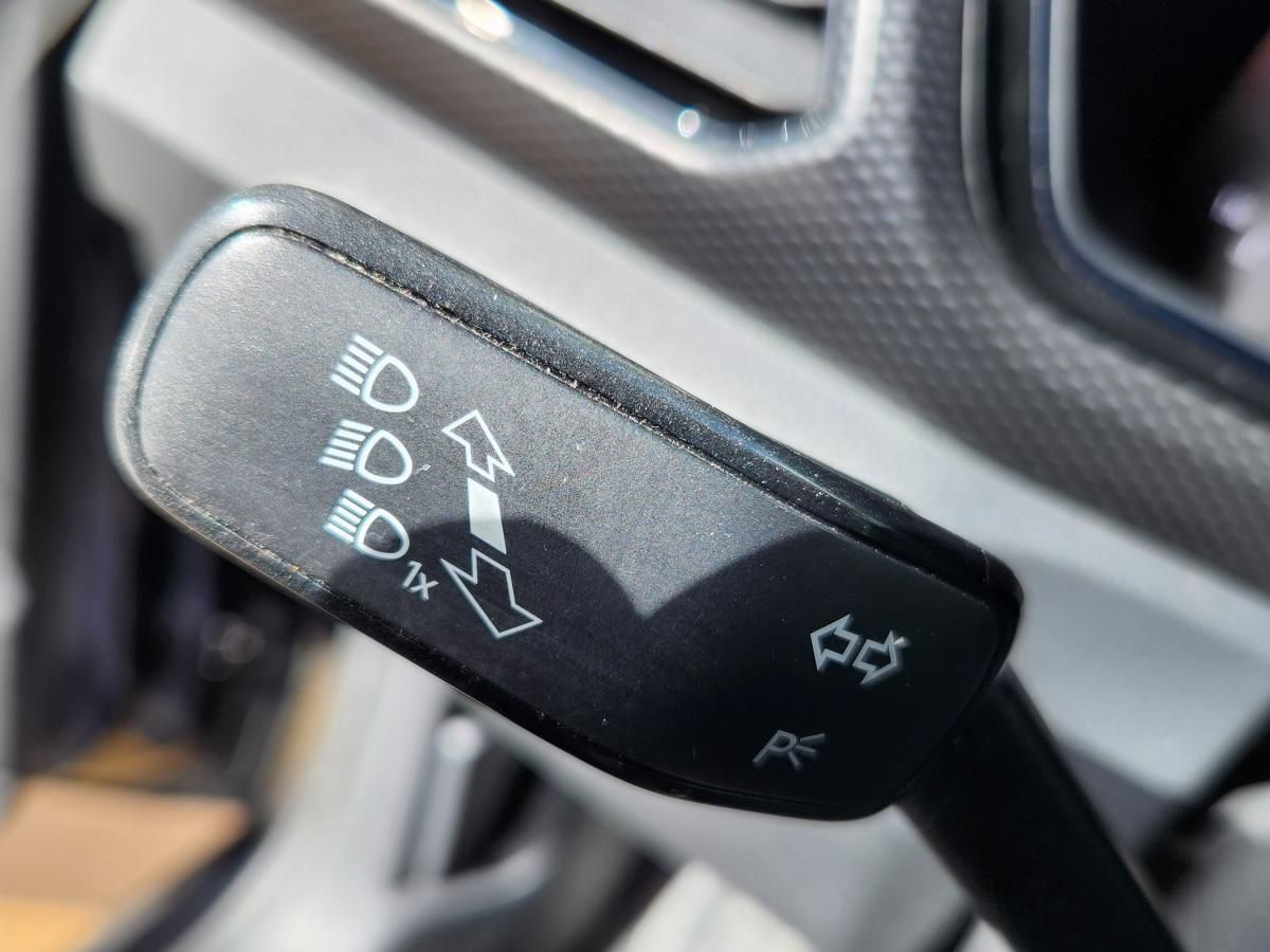 volkswagen-t-cross-2023-gasolina-999cc