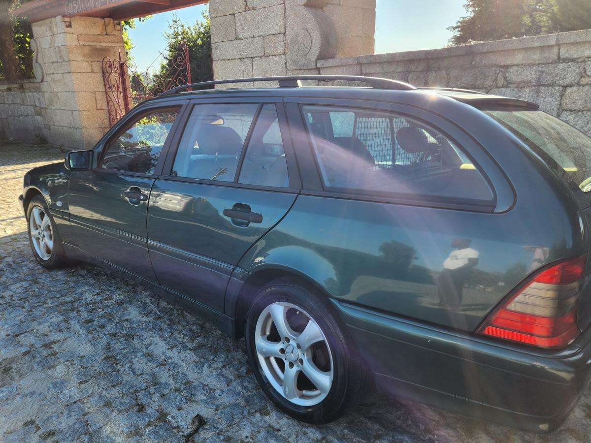 mercedes-benz-classe-c-2000-diesel-2151cc