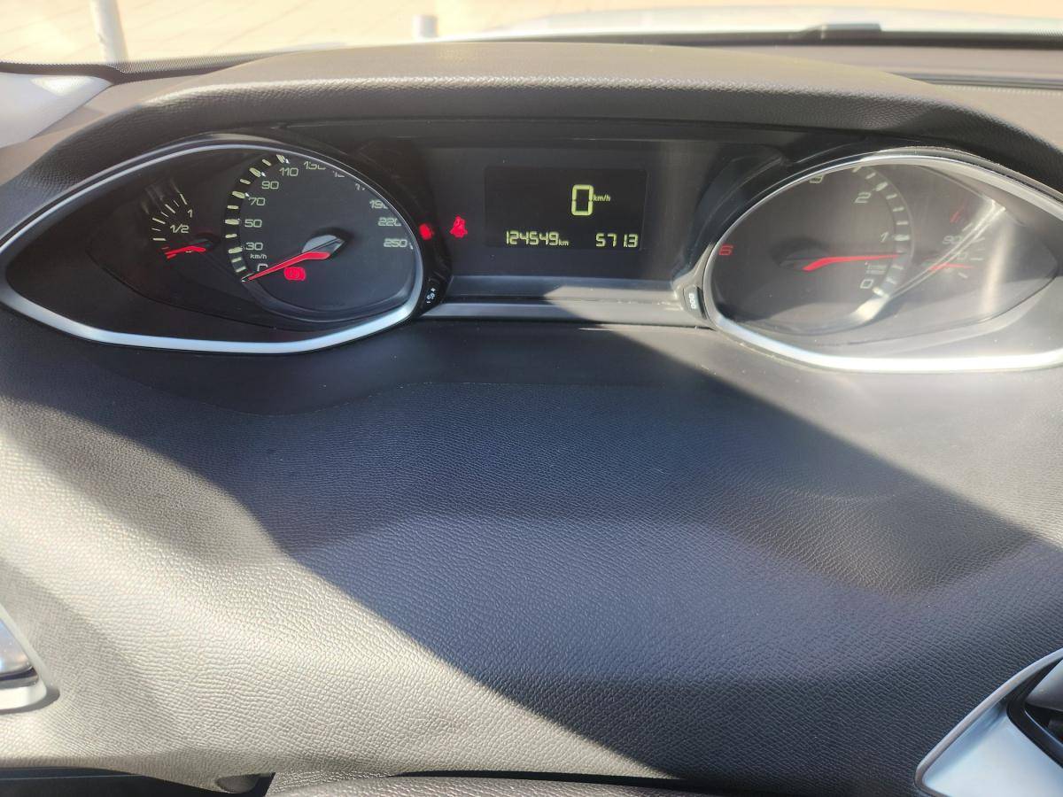 peugeot-308-2019-diesel-1499cc
