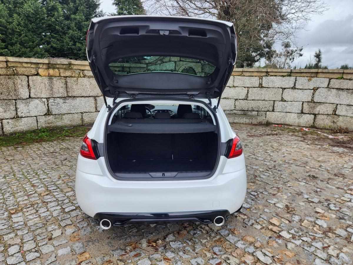 peugeot-308-2019-diesel-1499cc