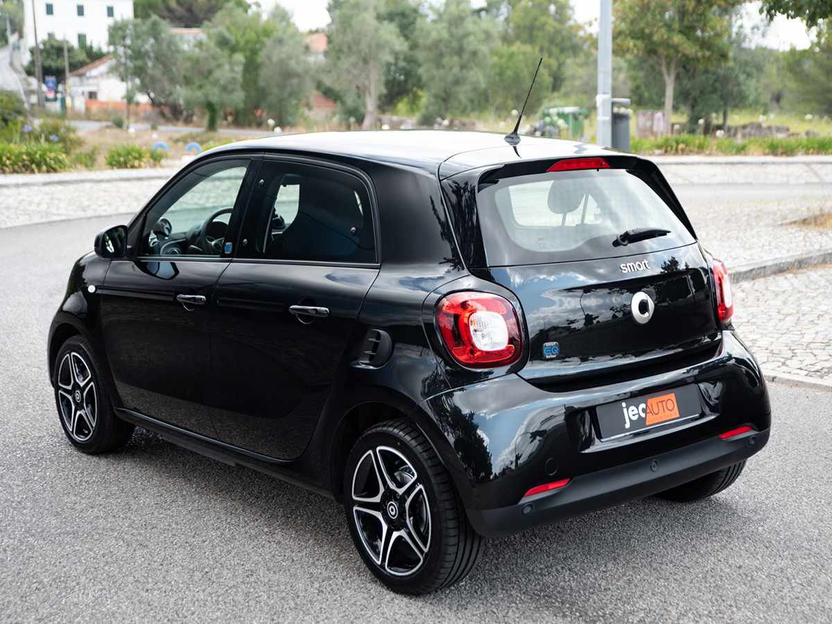smart-forfour-17-6-kwh-2021-eletrico