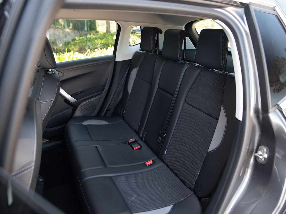 peugeot-2008-1-2-puretech-2019-gasolina-1199cc