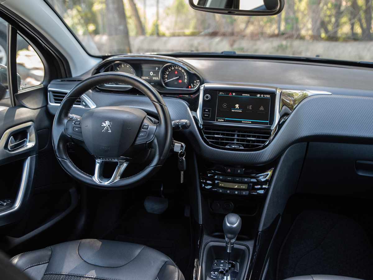 peugeot-2008-1-2-puretech-2019-gasolina-1199cc