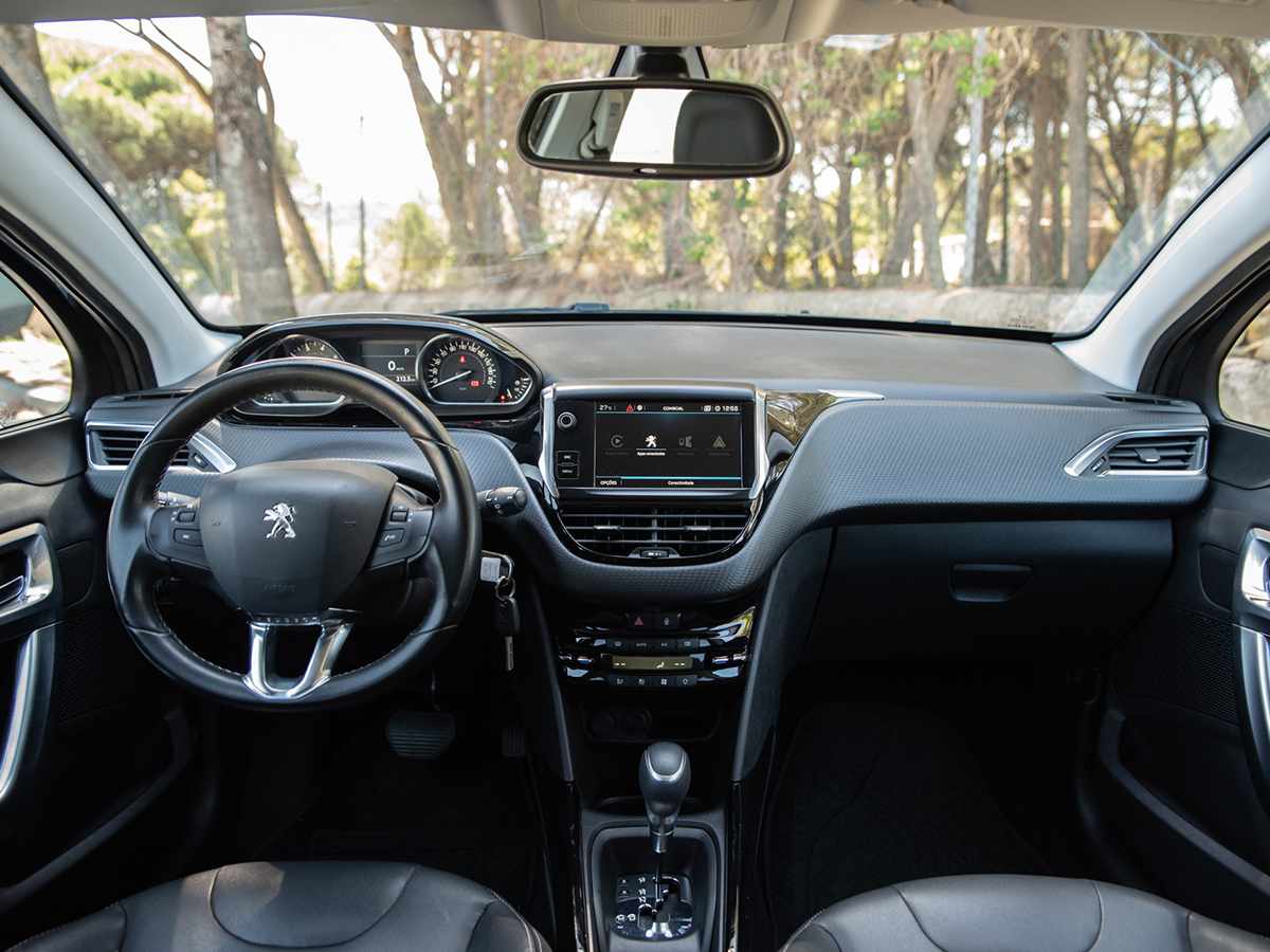 peugeot-2008-1-2-puretech-2019-gasolina-1199cc