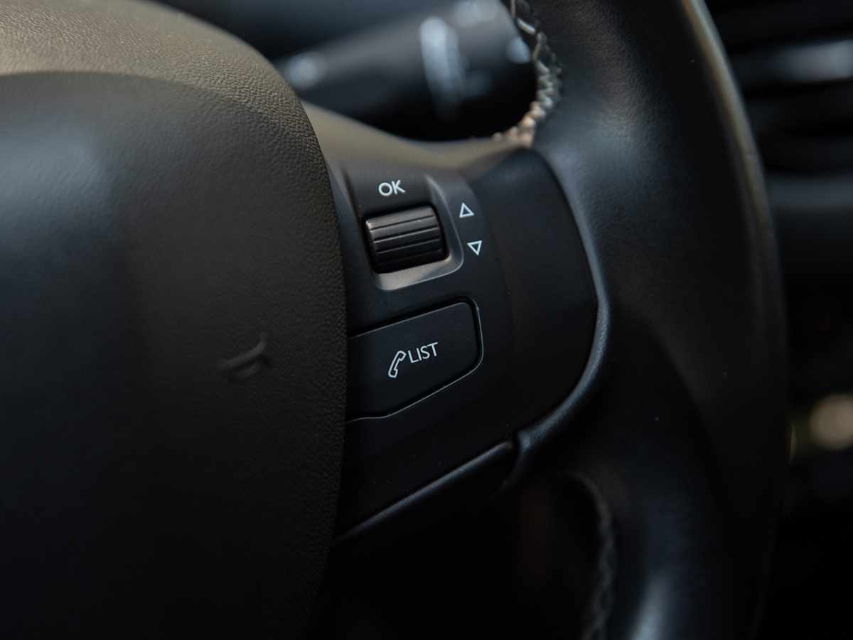 peugeot-2008-1-2-puretech-2019-gasolina-1199cc