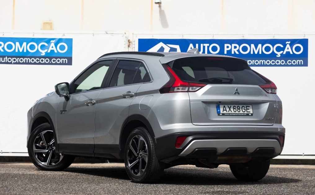 mitsubishi-eclipse-cross-2-4-mivec-s-awc-phev-2023-gasolina-2360cc