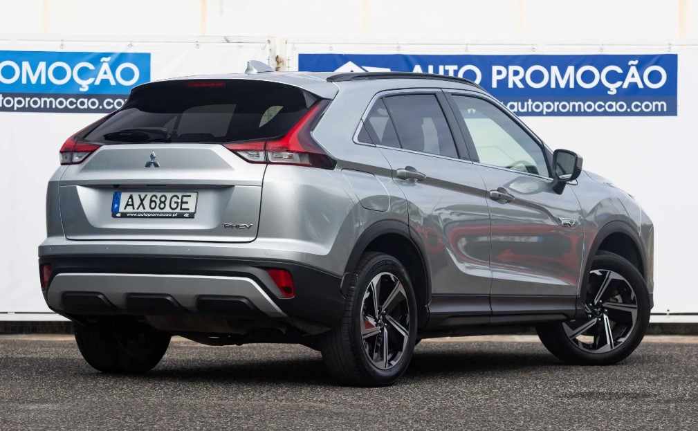 mitsubishi-eclipse-cross-2-4-mivec-s-awc-phev-2023-gasolina-2360cc