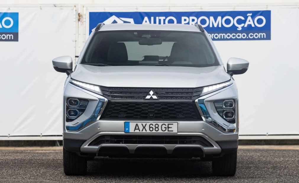 mitsubishi-eclipse-cross-2-4-mivec-s-awc-phev-2023-gasolina-2360cc