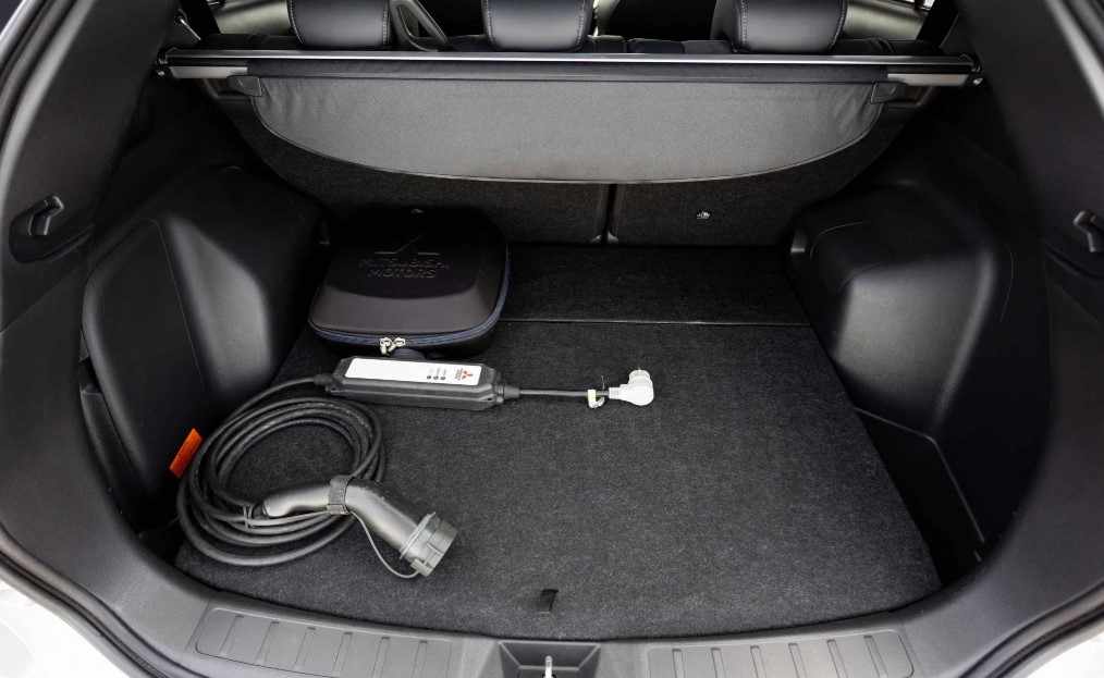 mitsubishi-eclipse-cross-2-4-mivec-s-awc-phev-2023-gasolina-2360cc