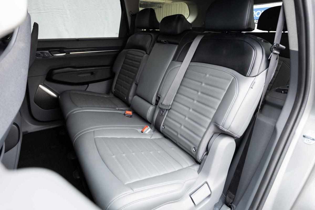 kia-ev9-99-8-kwh-rwd-2025-eletrico