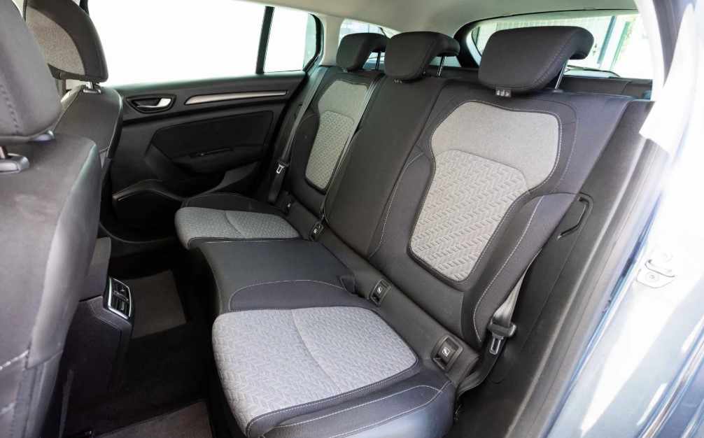 renault-megane-sport-tourer-1-5-dci-2022-diesel-1461cc