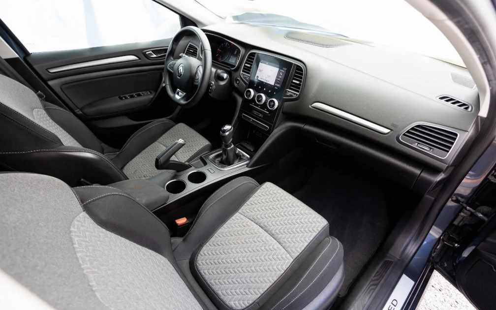renault-megane-sport-tourer-1-5-dci-2022-diesel-1461cc