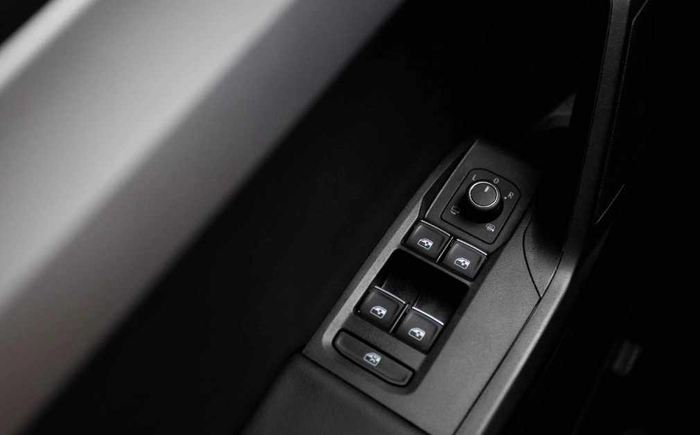 seat-leon-e-hybrid-2024-gasolina-1395cc