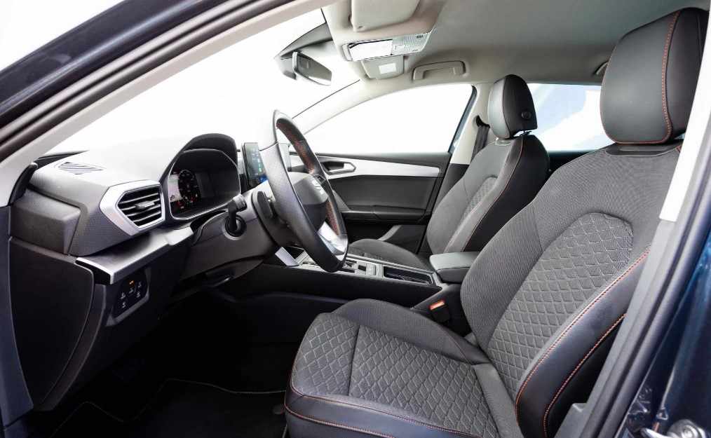 seat-leon-e-hybrid-2024-gasolina-1395cc