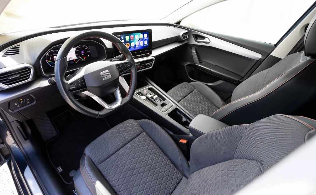 seat-leon-e-hybrid-2024-gasolina-1395cc