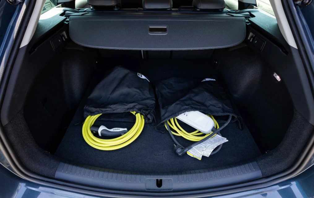 seat-leon-e-hybrid-2024-gasolina-1395cc