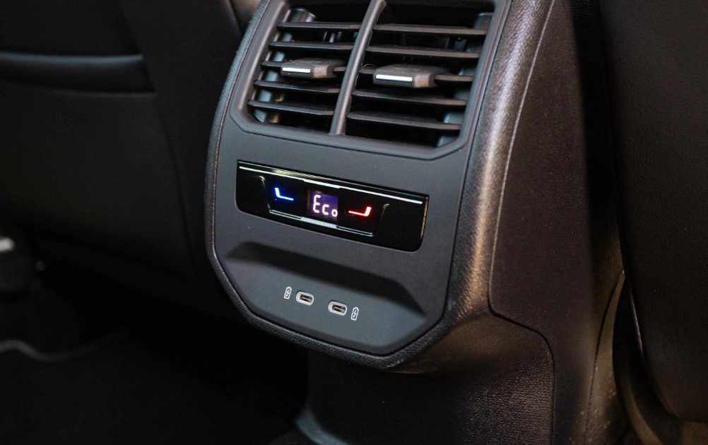 seat-leon-e-hybrid-2024-gasolina-1395cc