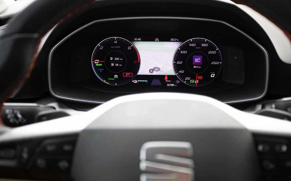 seat-leon-e-hybrid-2024-gasolina-1395cc