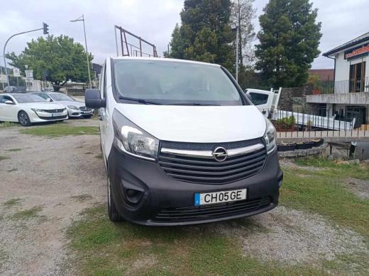 opel-vivaro-1-6-121cv-2018-diesel-1598cc