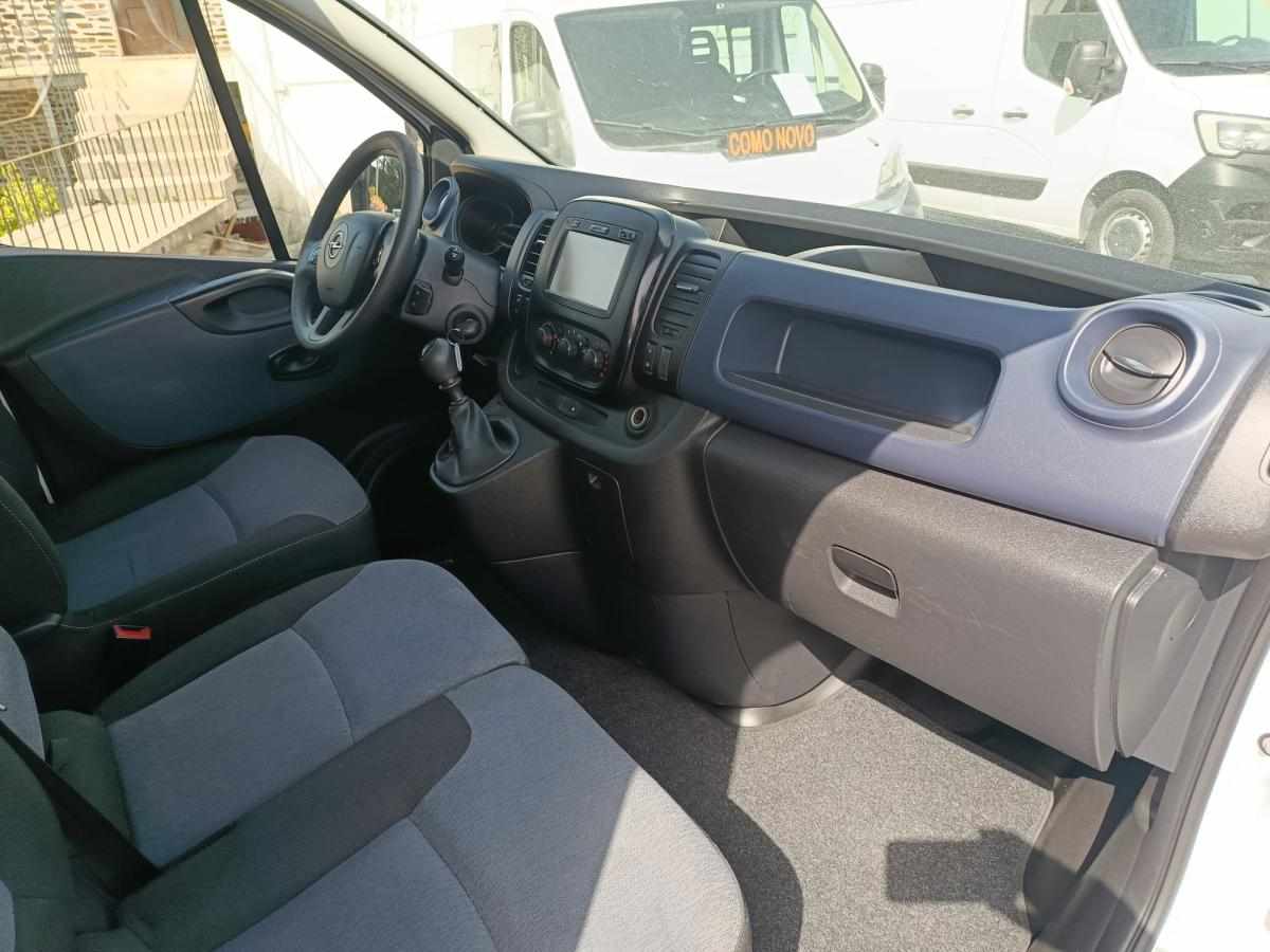 opel-vivaro-1-6-121cv-2018-diesel-1598cc
