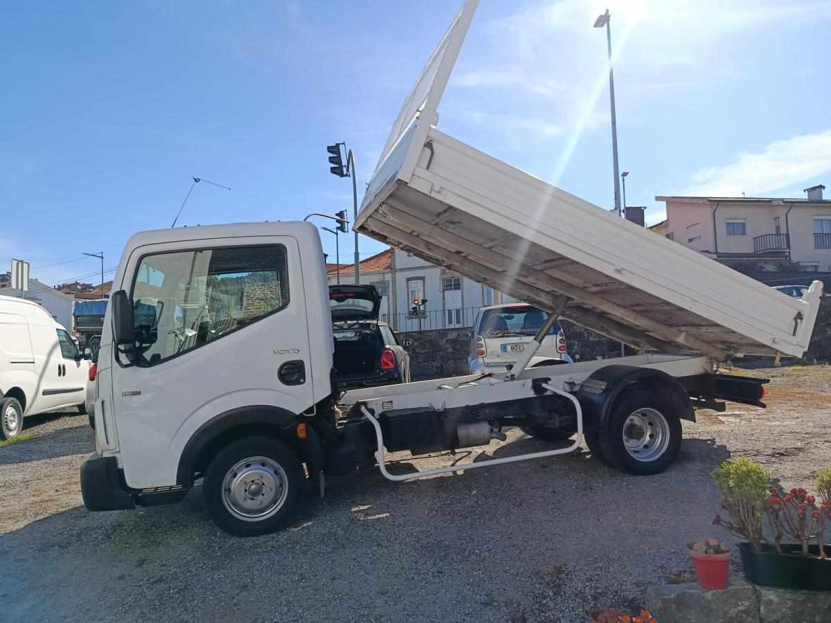nissan-cabstar-35-13-3-0td-2011-diesel-2953cc