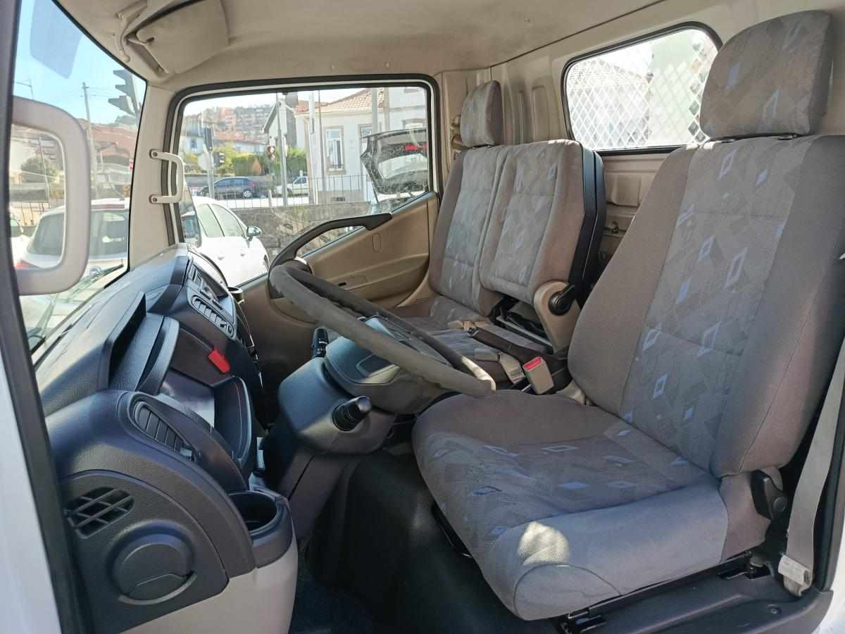nissan-cabstar-35-13-3-0td-2011-diesel-2953cc