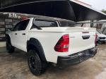 toyota-hilux-2019-diesel-2393cc