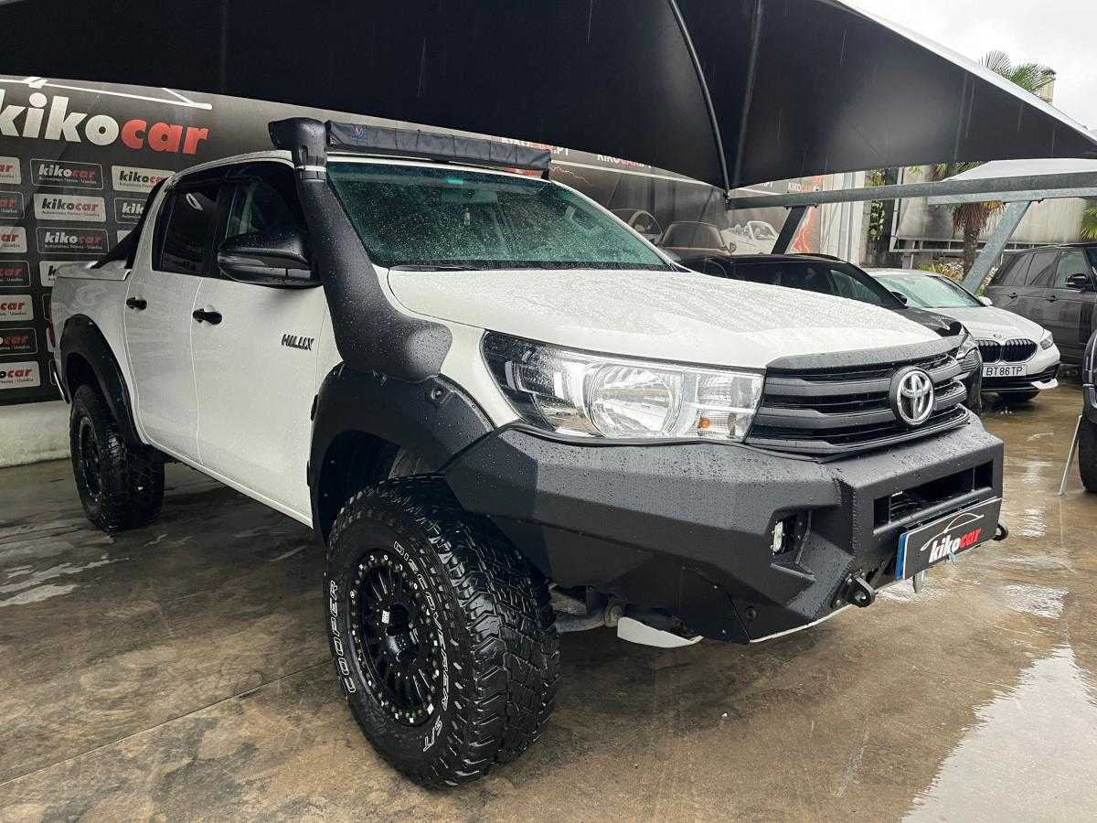 toyota-hilux-2019-diesel-2393cc