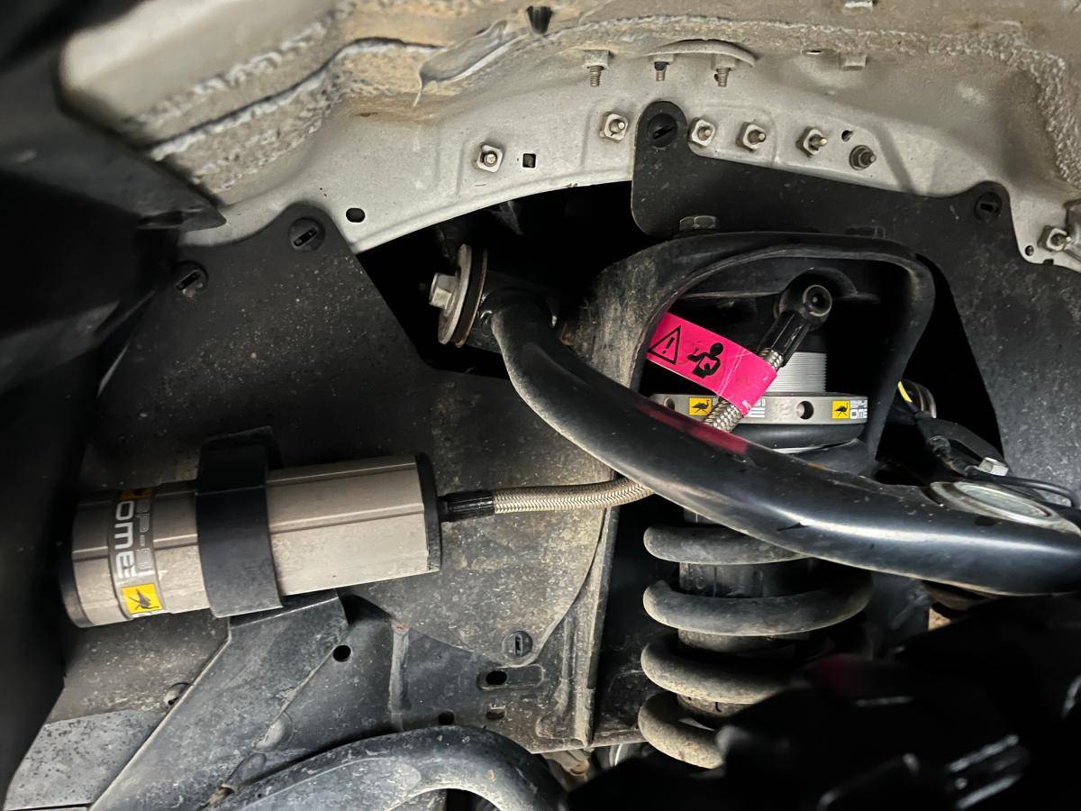 toyota-hilux-2019-diesel-2393cc