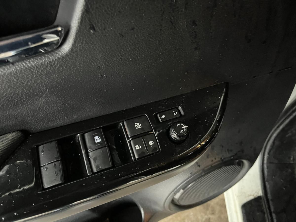toyota-hilux-2019-diesel-2393cc