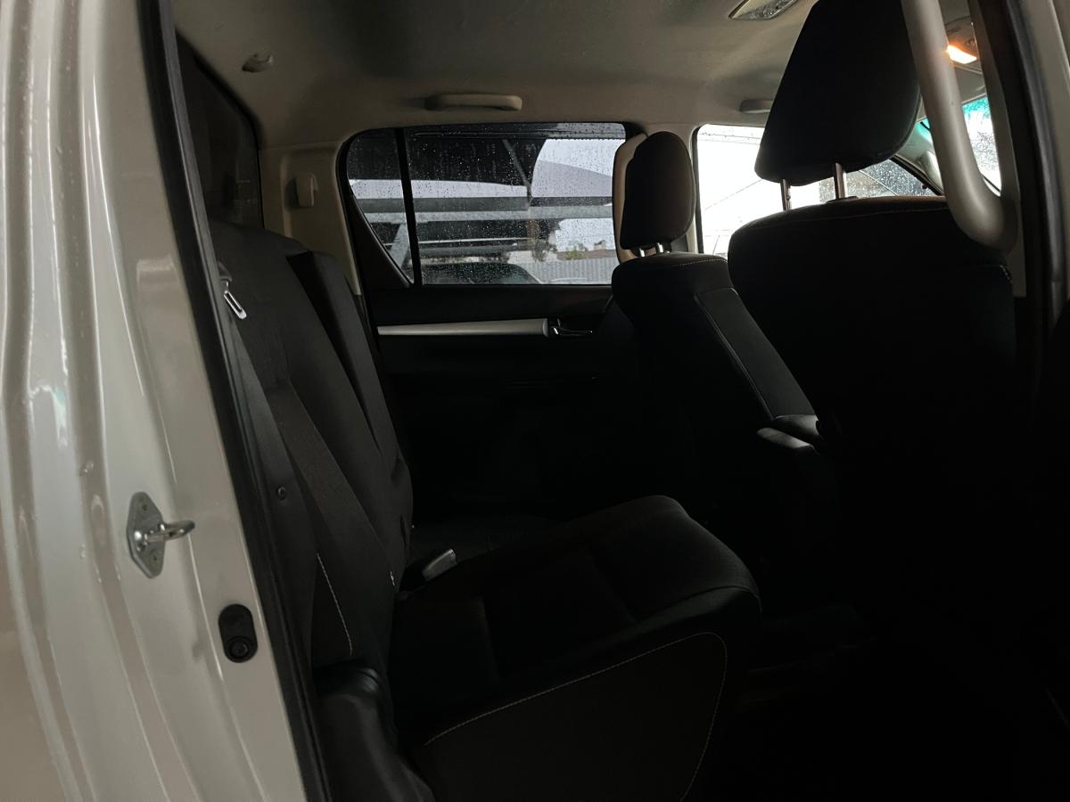 toyota-hilux-2019-diesel-2393cc