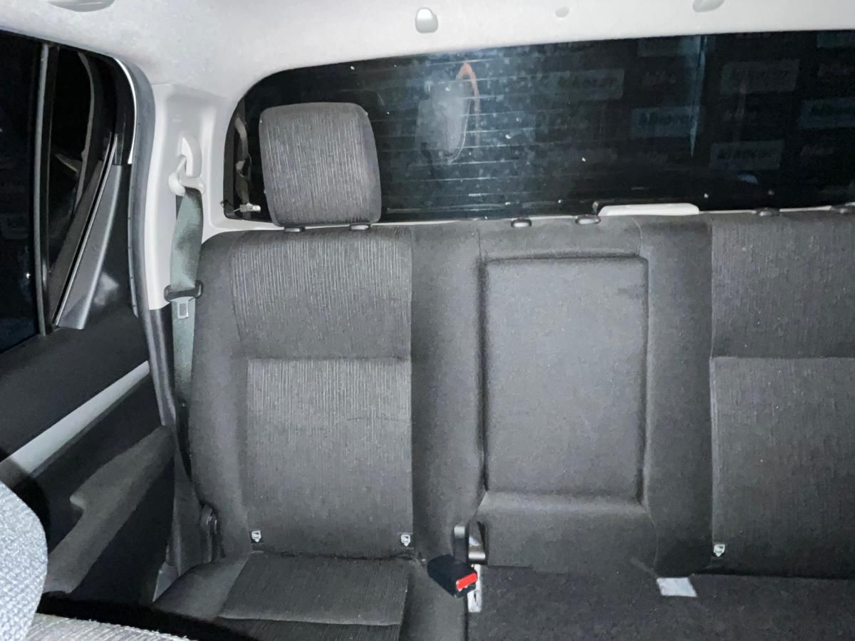 toyota-hilux-2019-diesel-2393cc