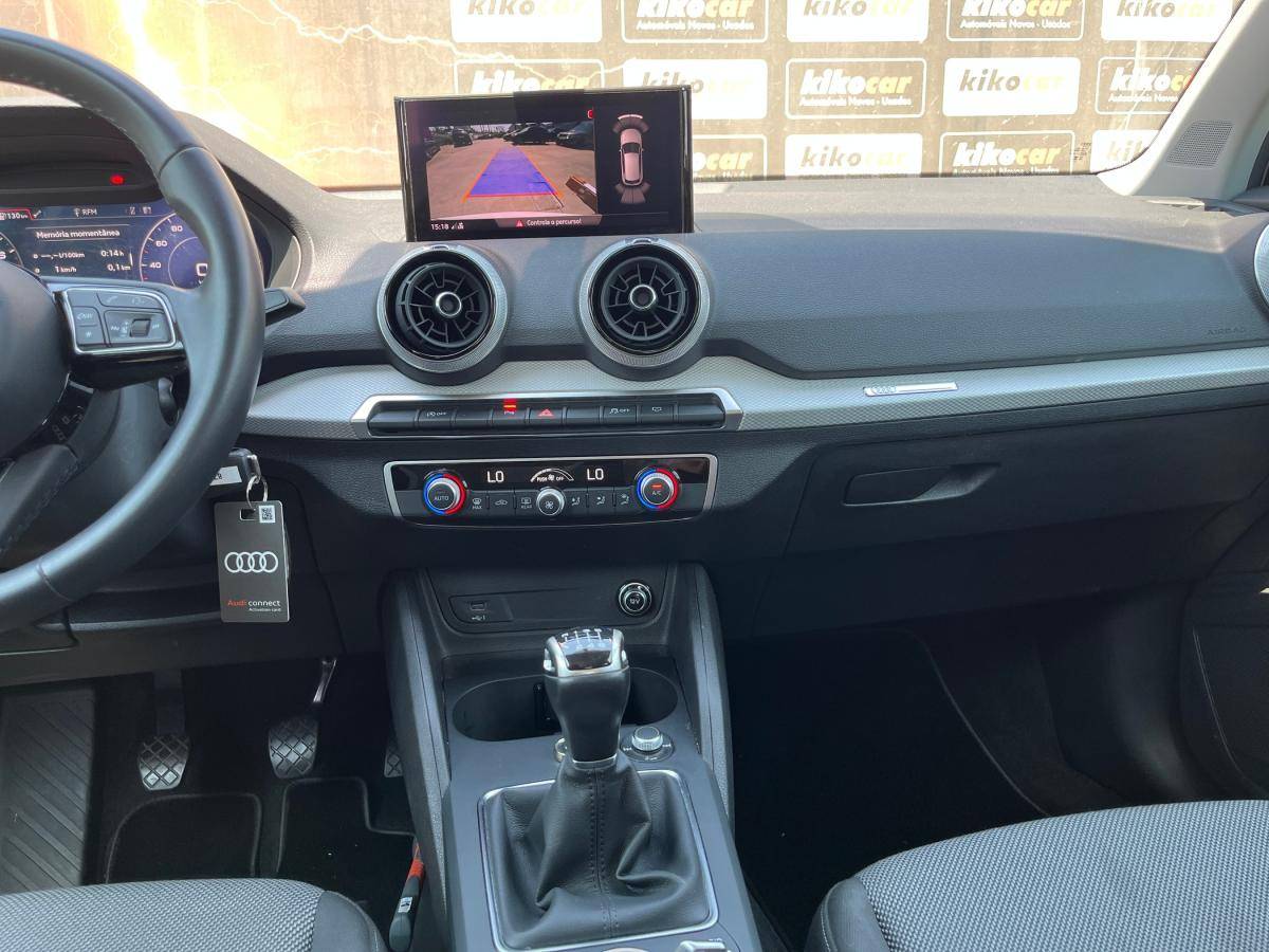 audi-q2-2023-gasolina-999cc