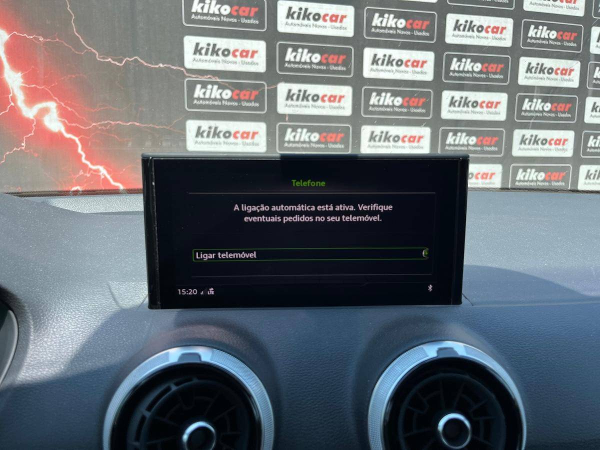 audi-q2-2023-gasolina-999cc