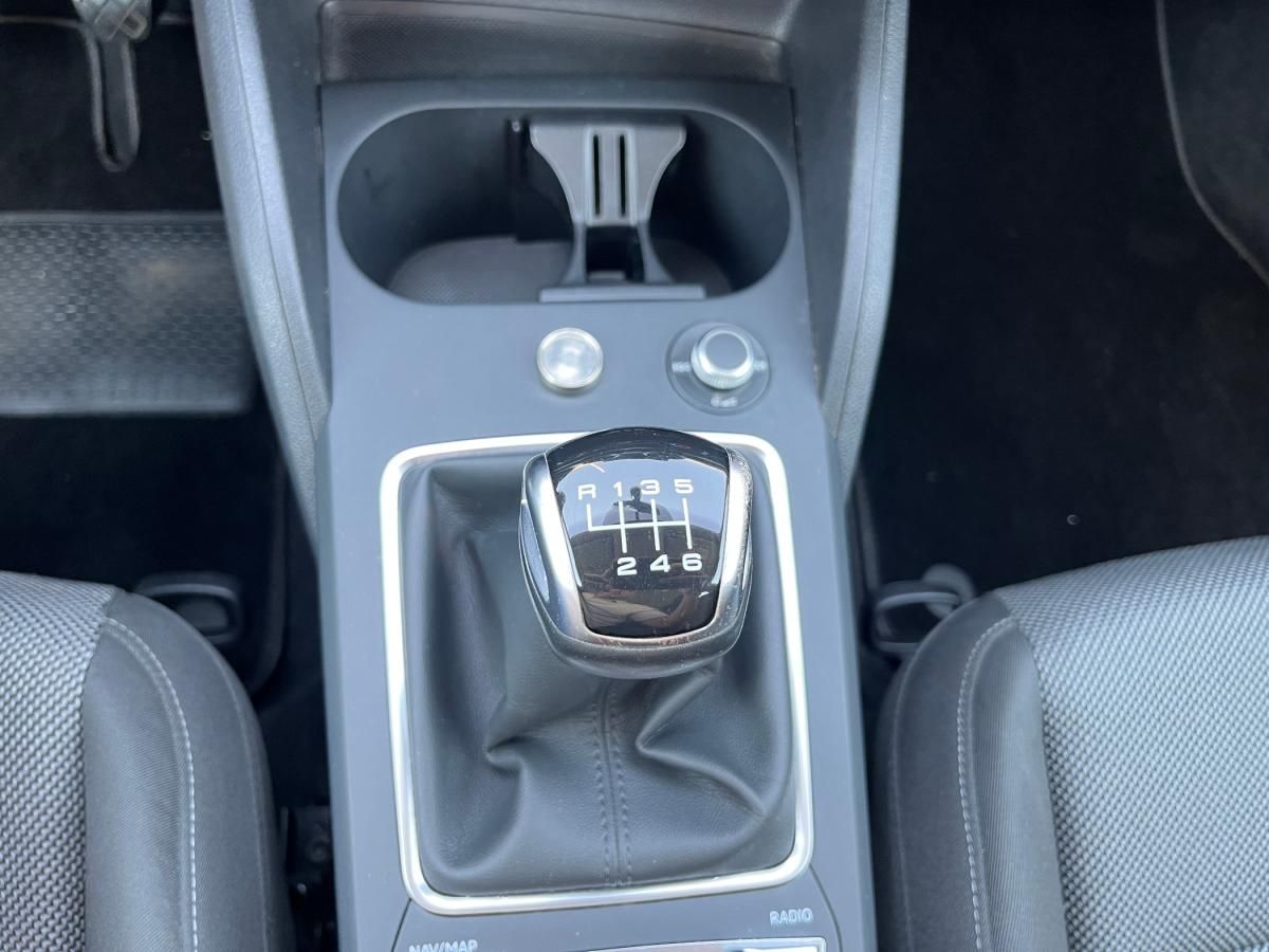 audi-q2-2023-gasolina-999cc